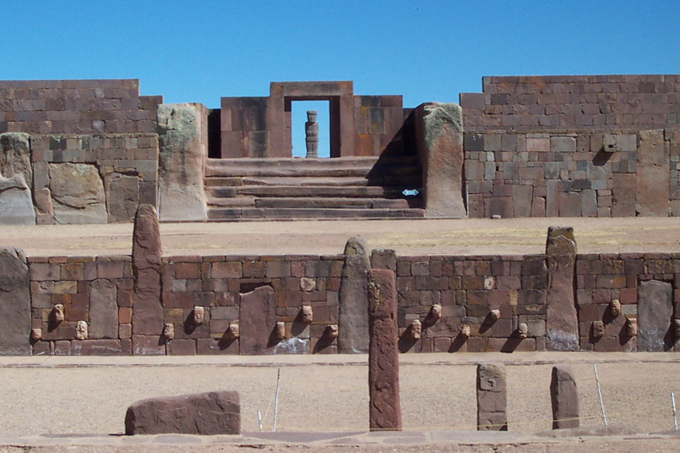 Tiwanaku Archeological Site Tour