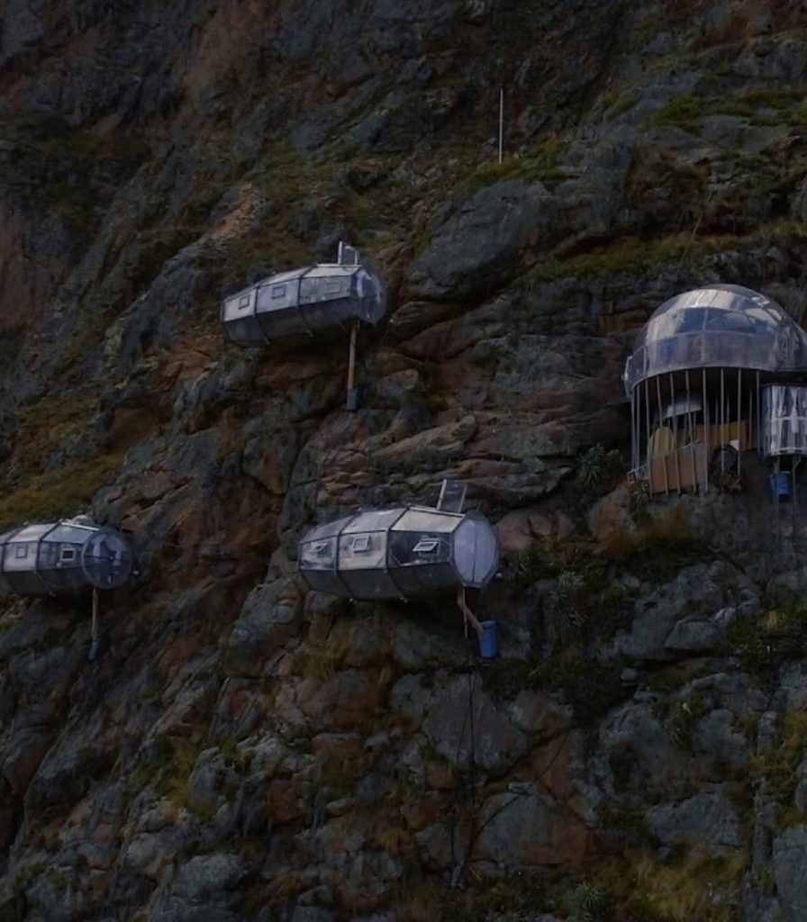 Skylodge 11