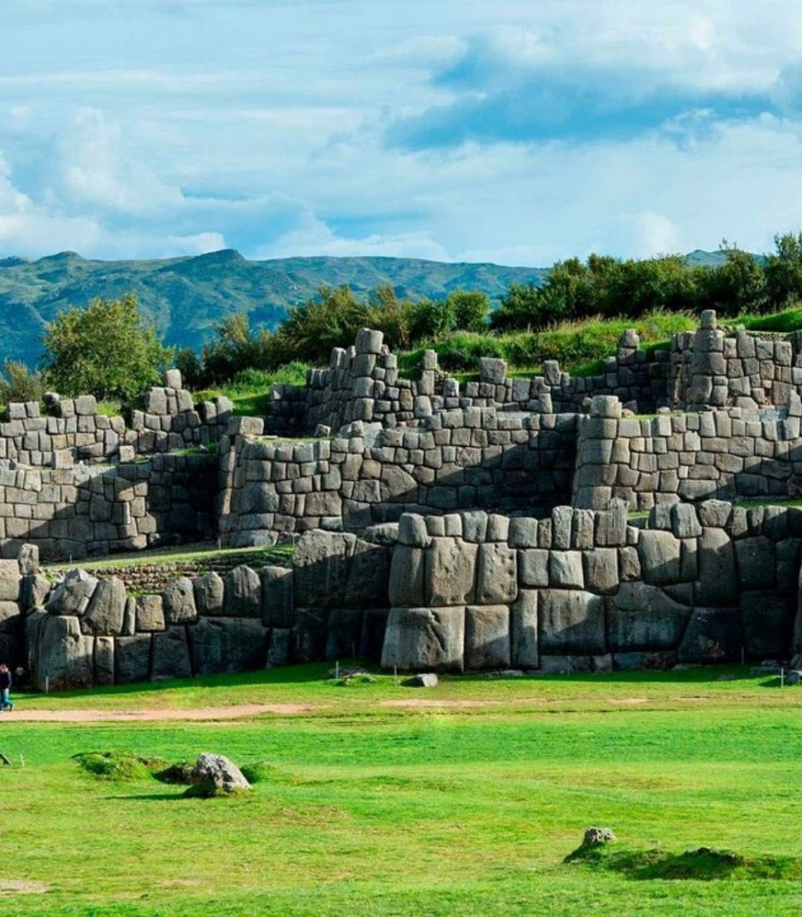 Sacsayhuaman 6